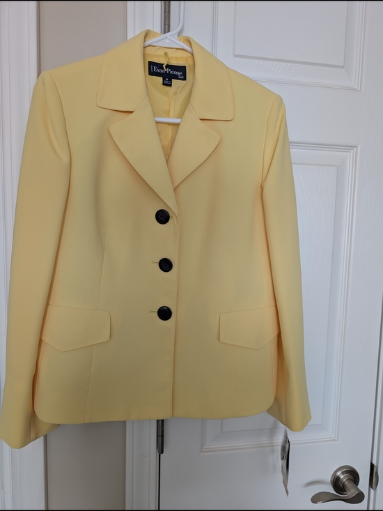 Evan Picone Jackets & Blazers - Evan Picone Pale Yellow Women's Blazer Jacket